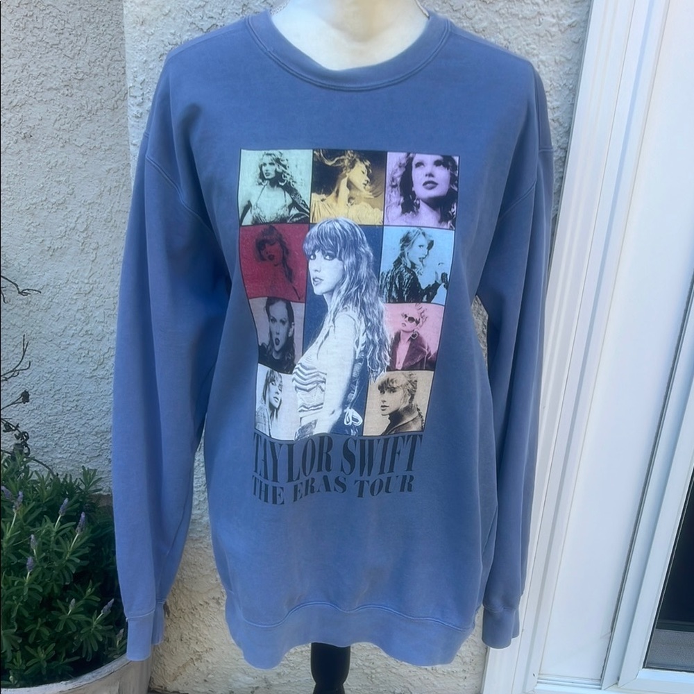 Tayor Swift The Eras Tour Comfort Colors Blue Crewneck Sweatshirt Womens Size M